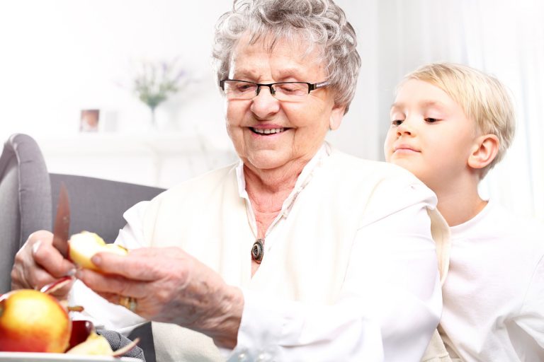 <div id="implant_dentures"></div>